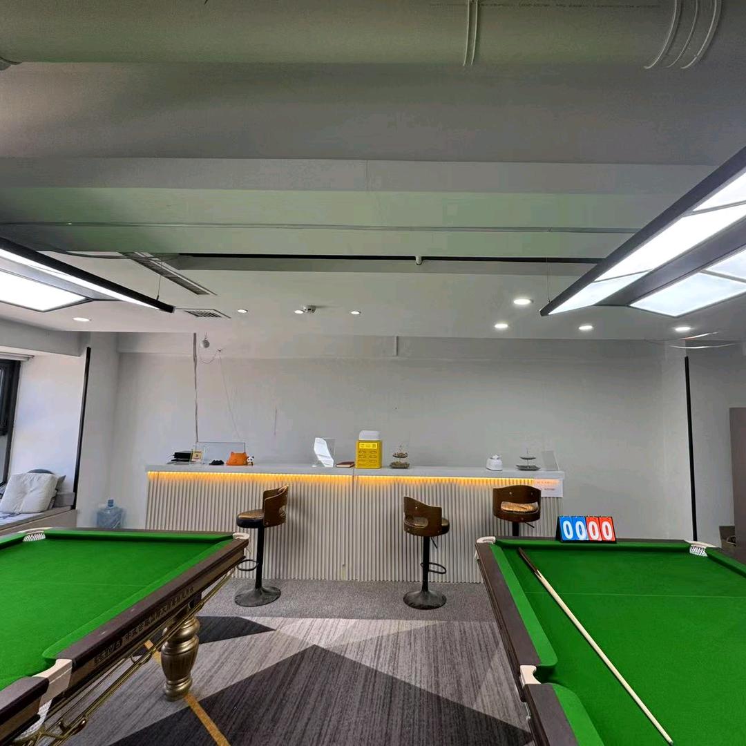 七酒8玩咖：台球 棋牌 酒吧