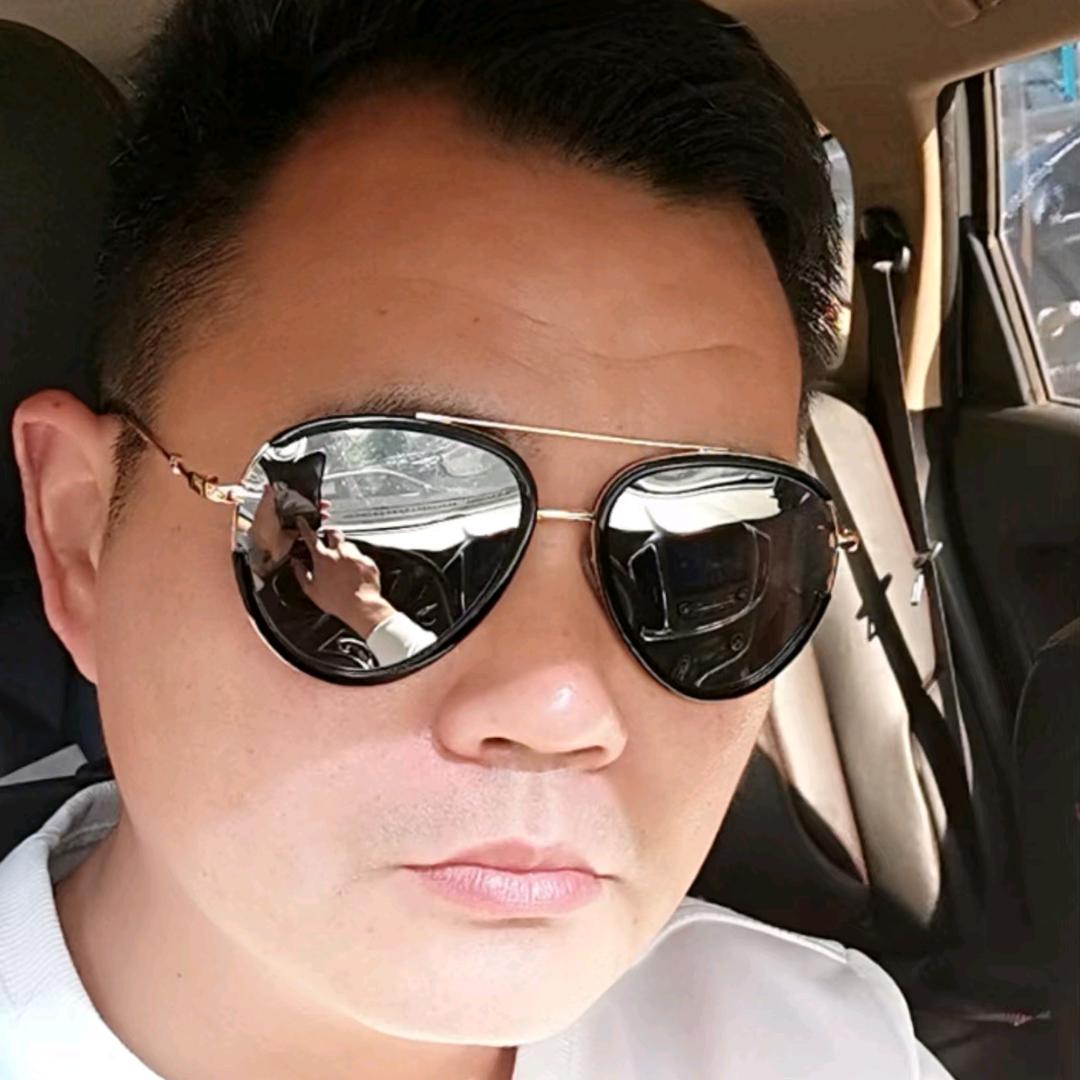 用微笑、面对人生べ