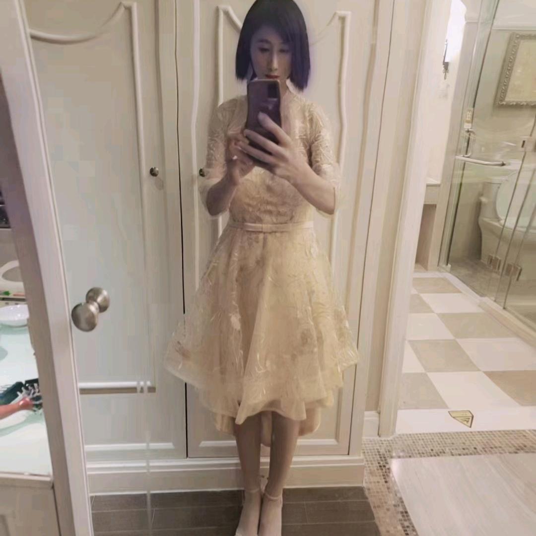 黄蓉把静哥哥灌醉