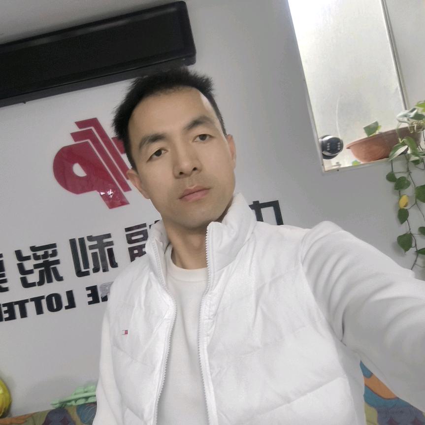 云飞洋