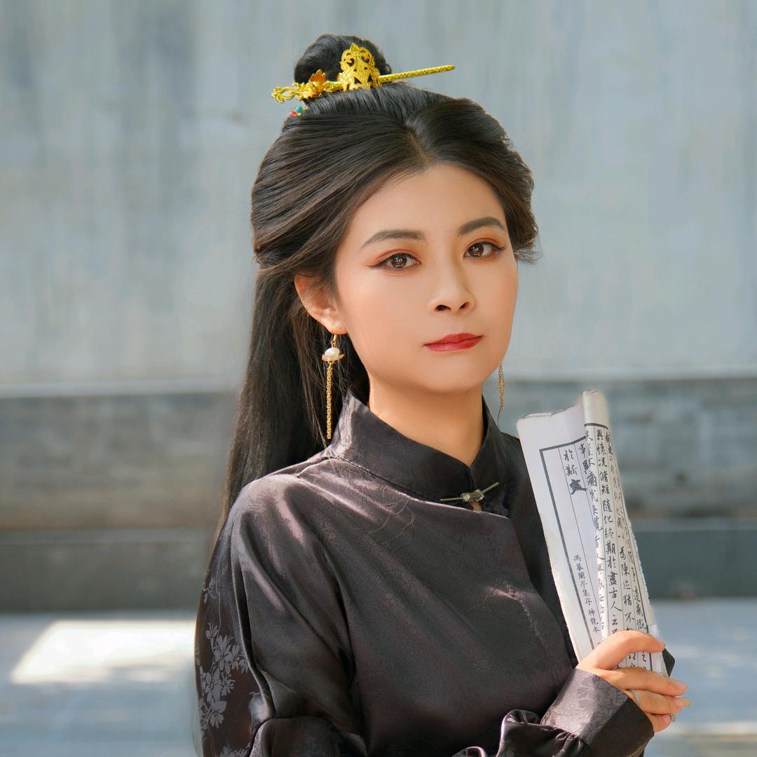 我是你的小圆头吖