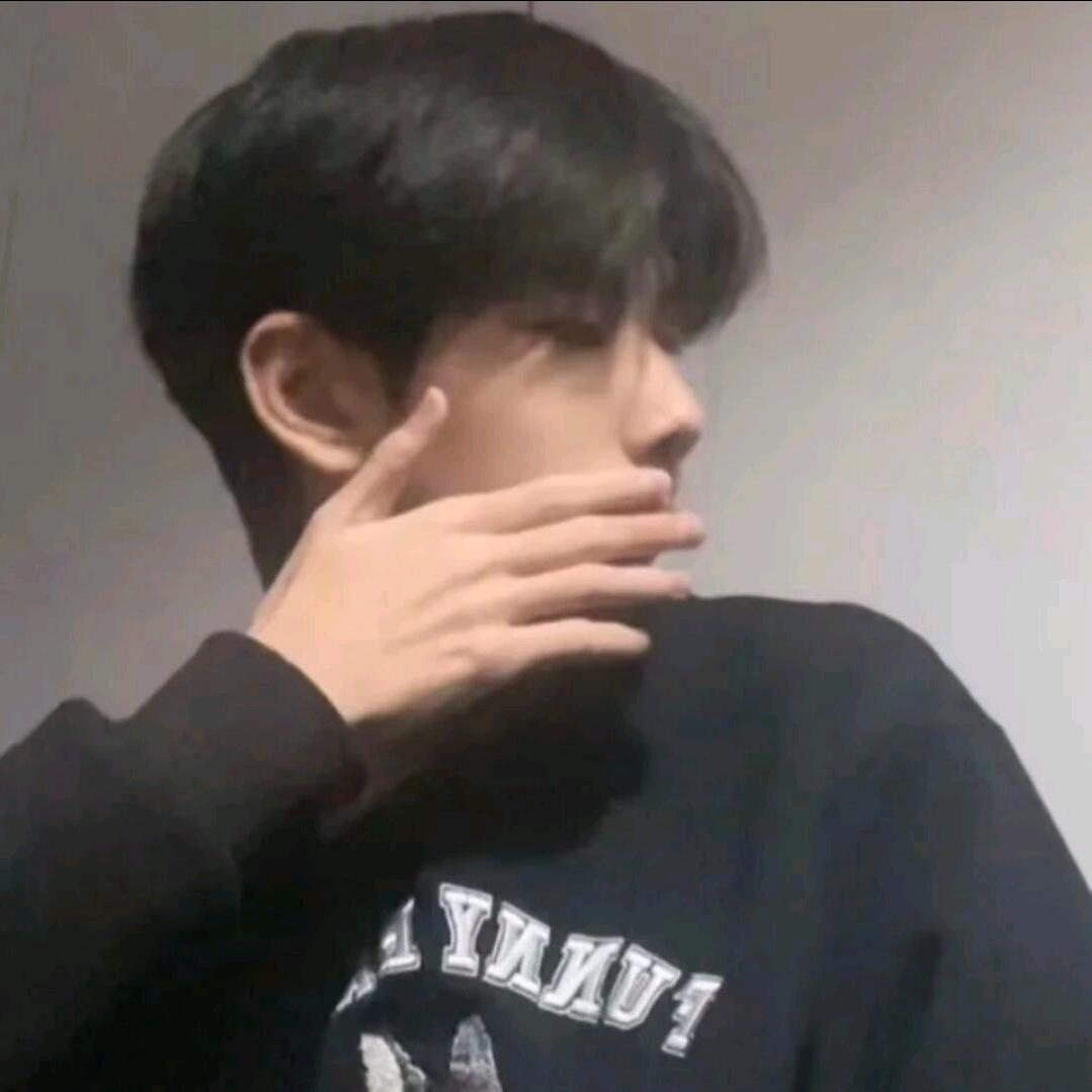 忧郁的折耳根炸洋芋