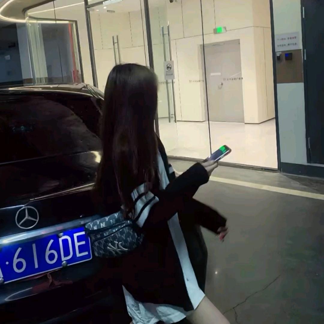 我恨钦州租车仔.