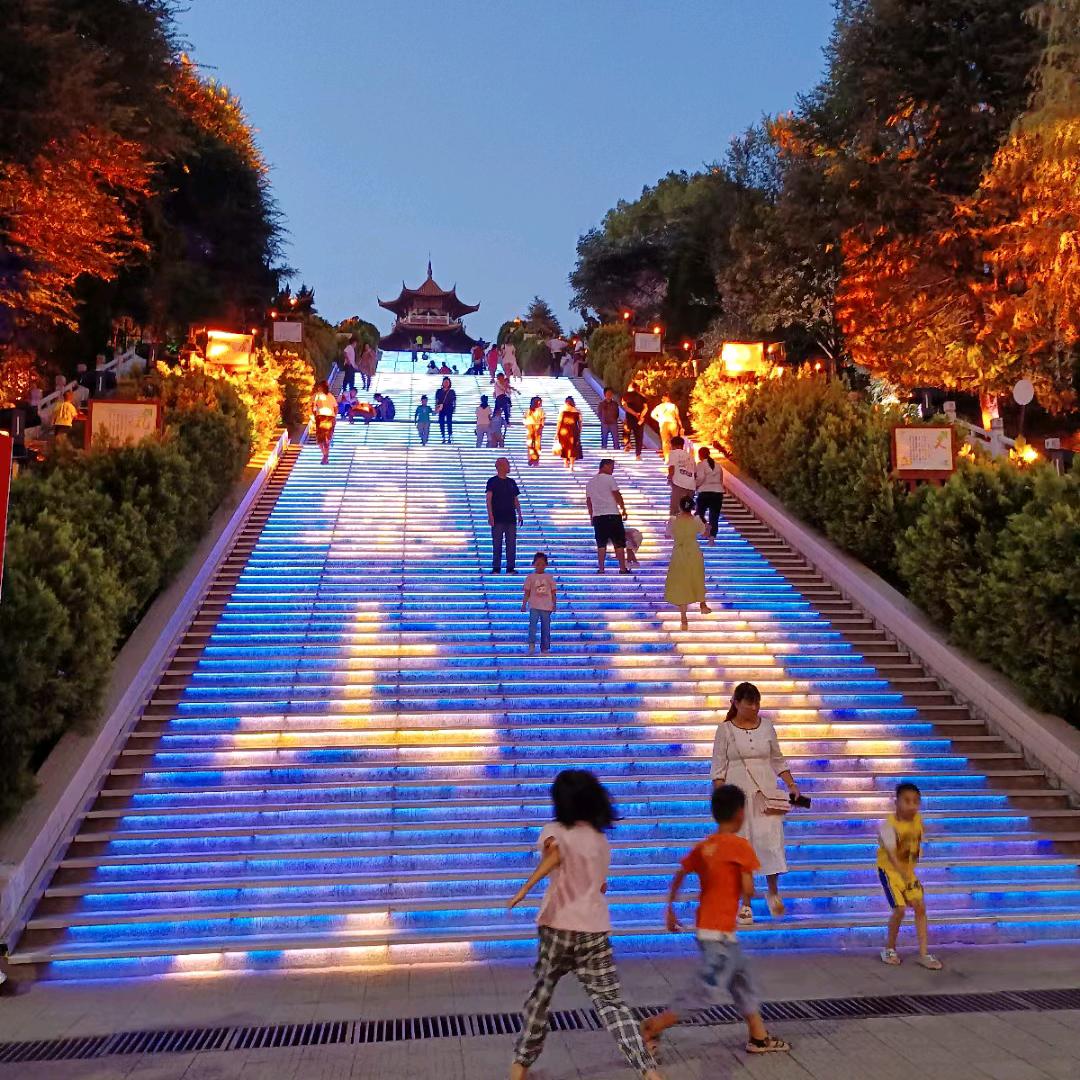 一生幸福李洪涛