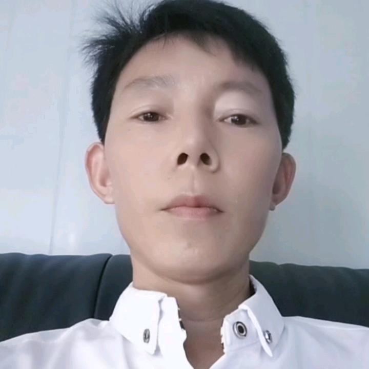 🌈小石头
