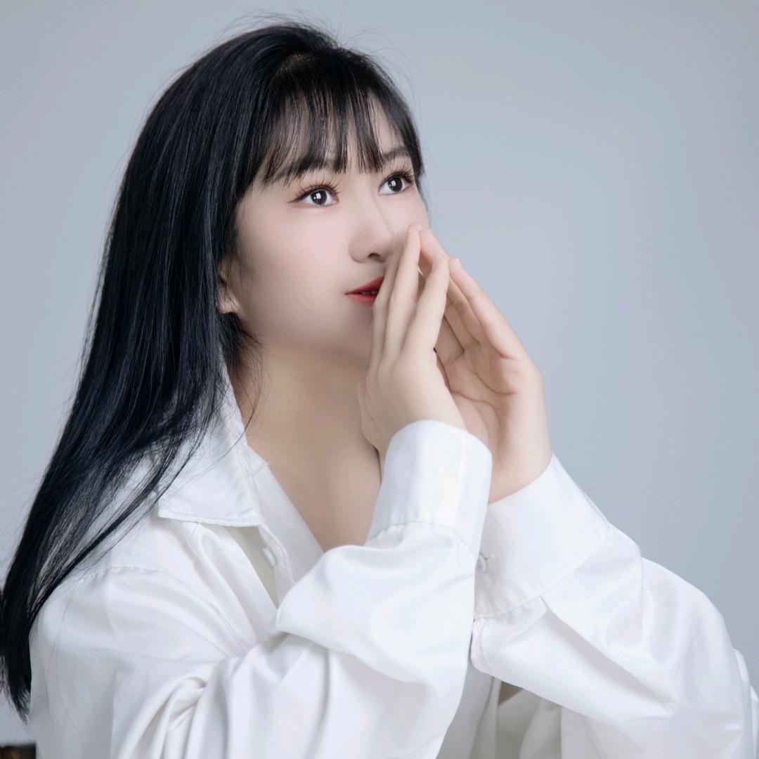 娜年芳华🐻