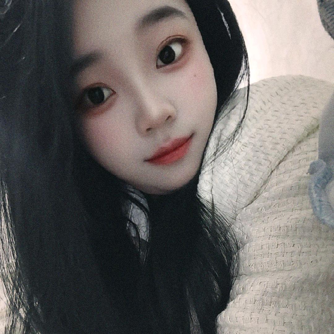 小梁在努力（赚钱）