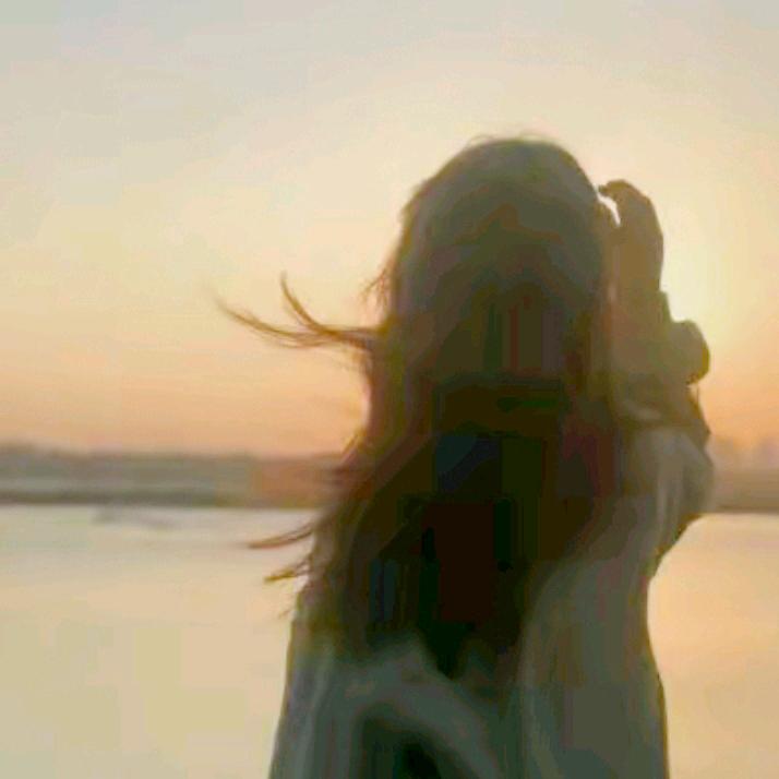 姐的世界你不懂🌹🌹