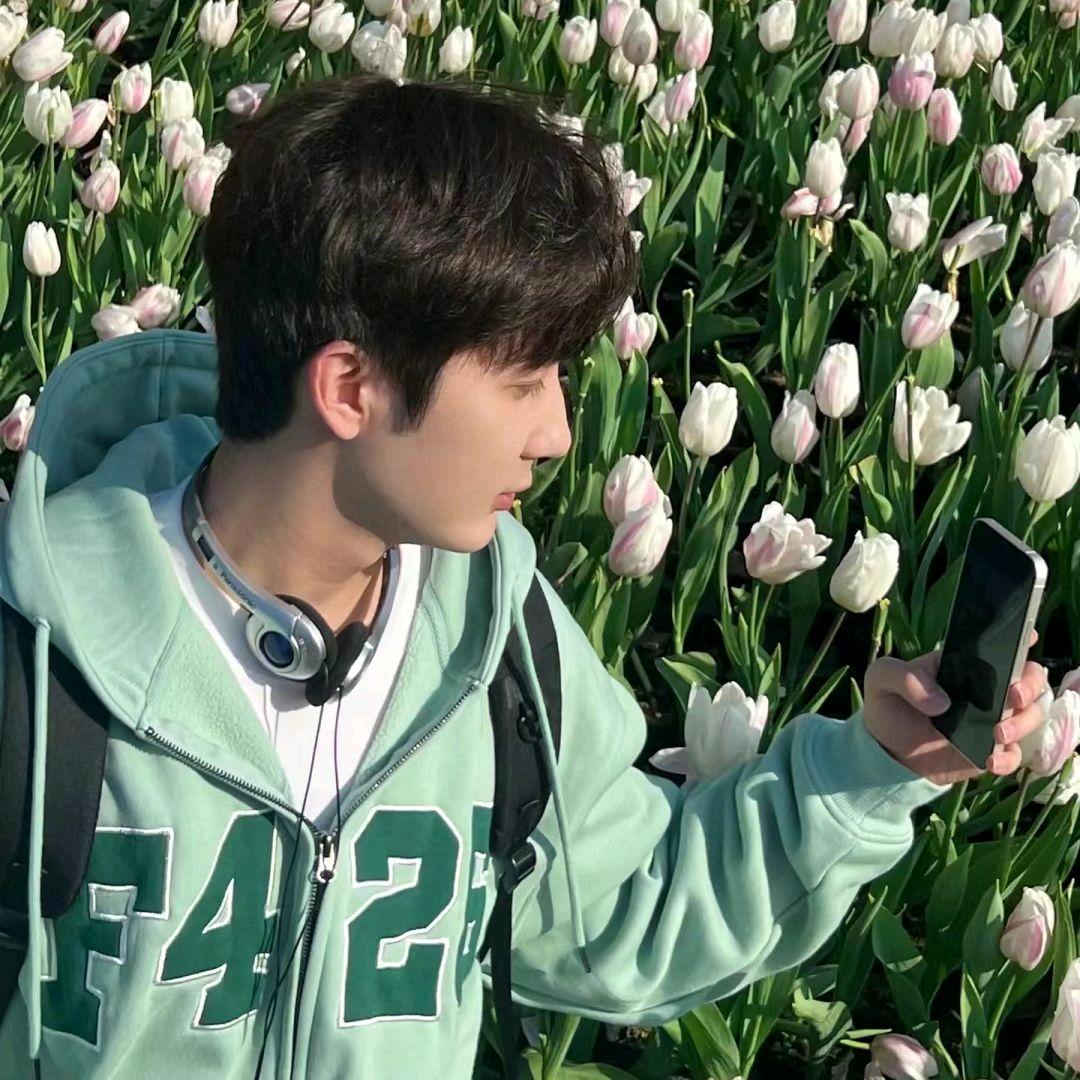 Lᵒᵛᵉᵧₒᵤ21:57°◌ꦿ⁵²º ҉