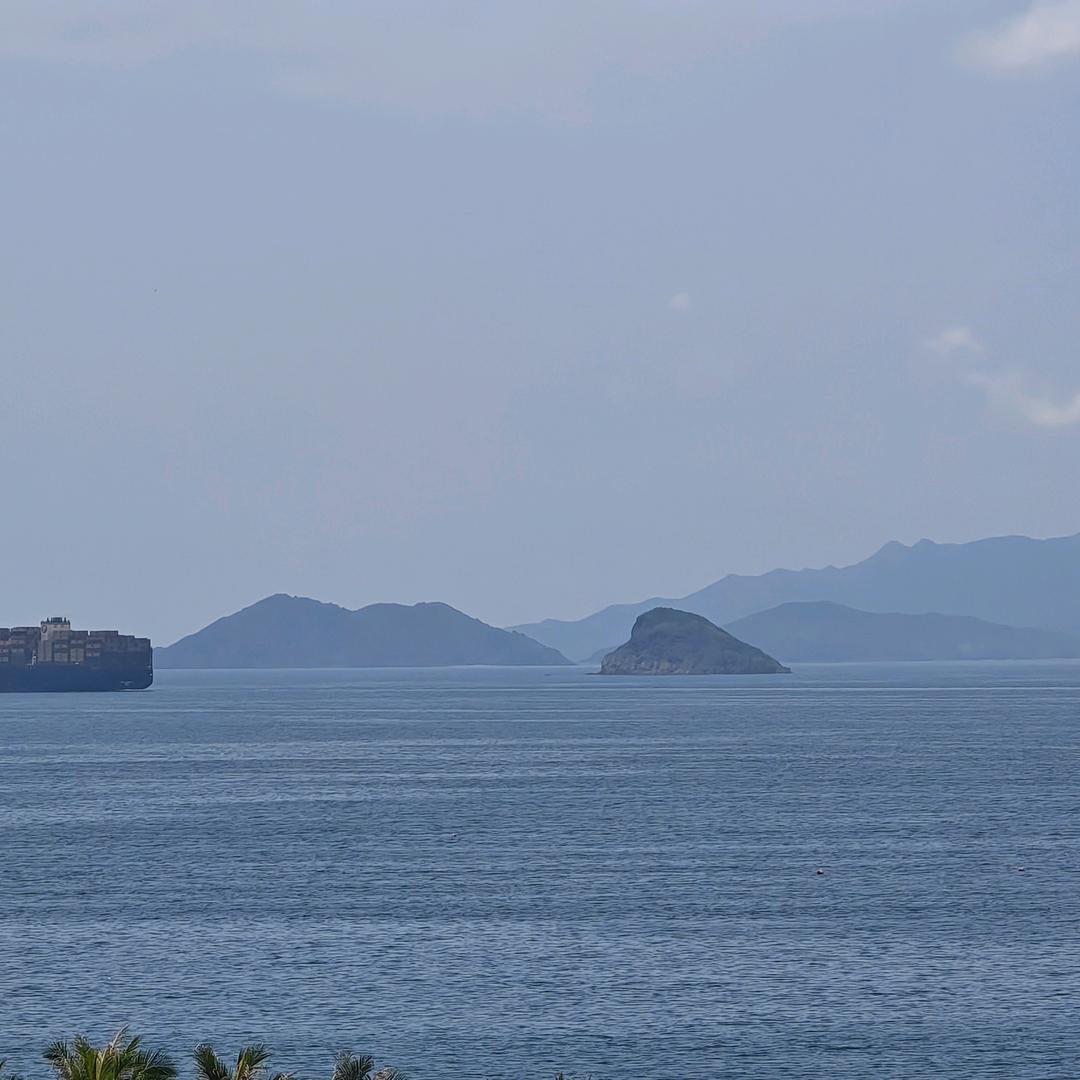 露西装饰画工厂