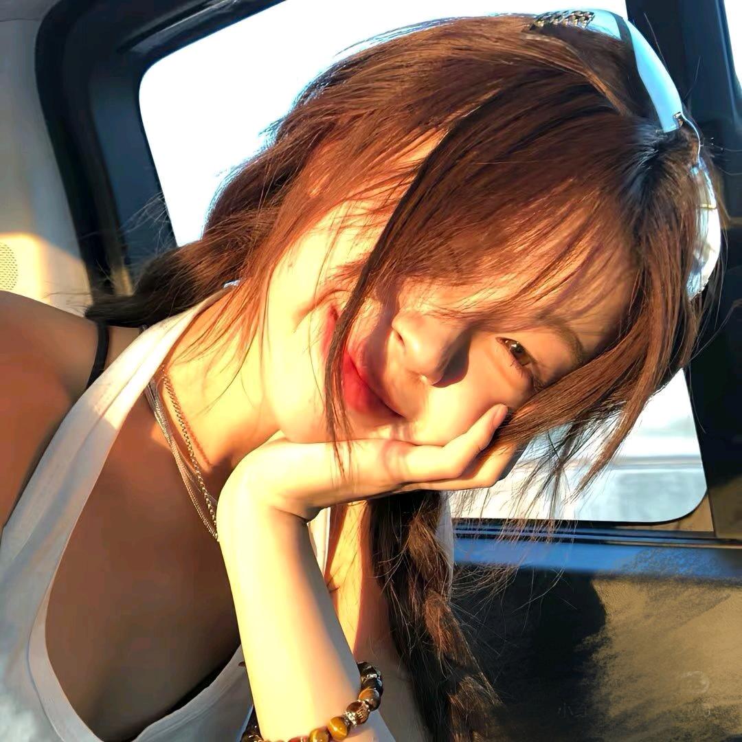 Cccccc~~