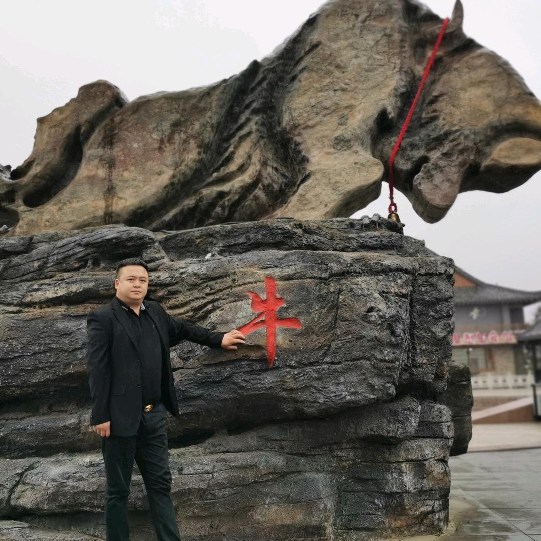 @龙哥.戏人生