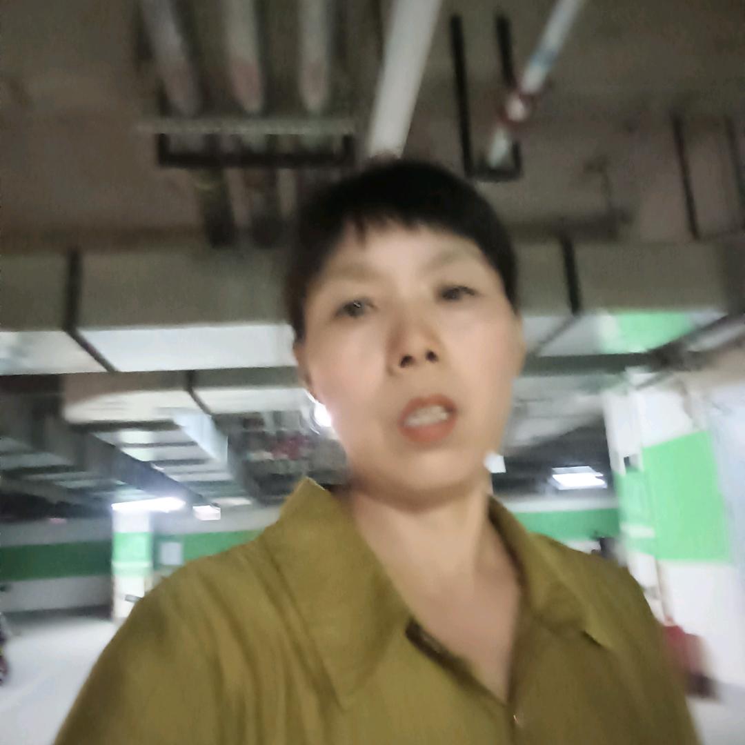 刘
