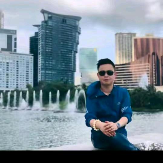张杨（甄选直播号）