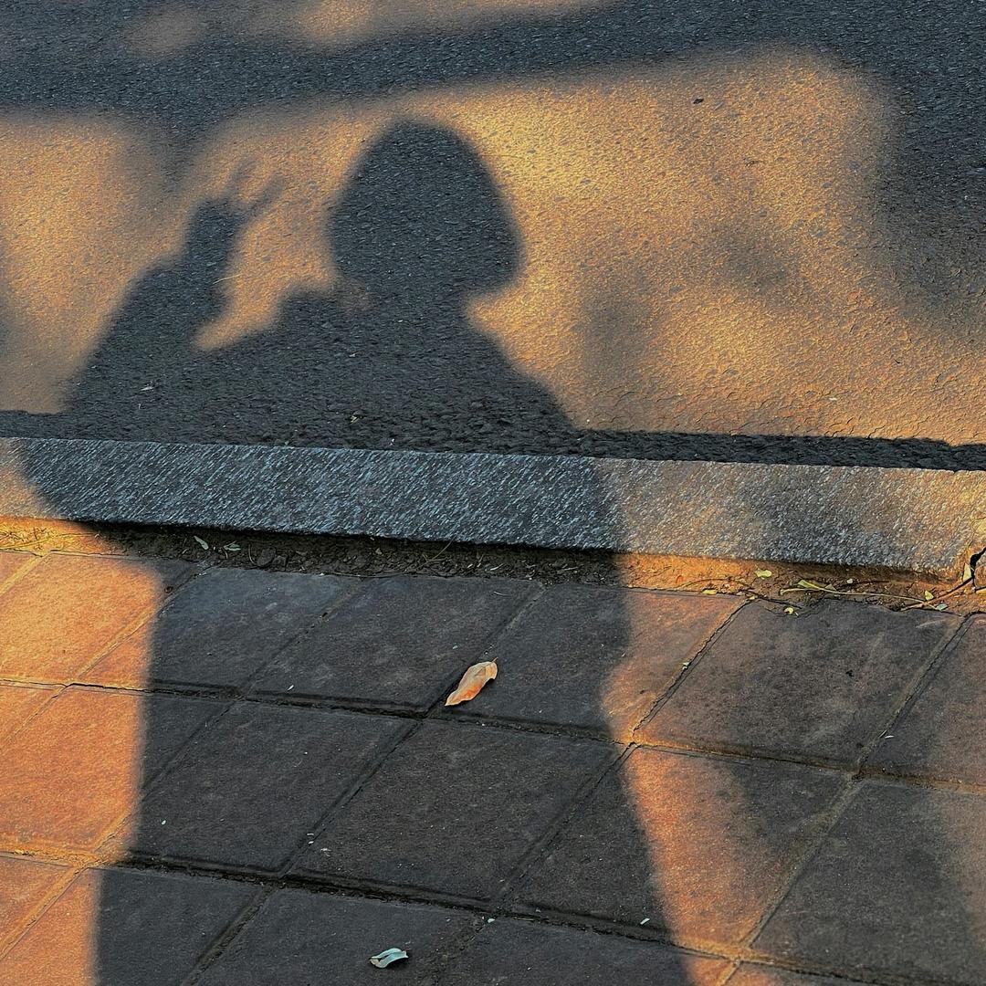 芒果味的吐司呀