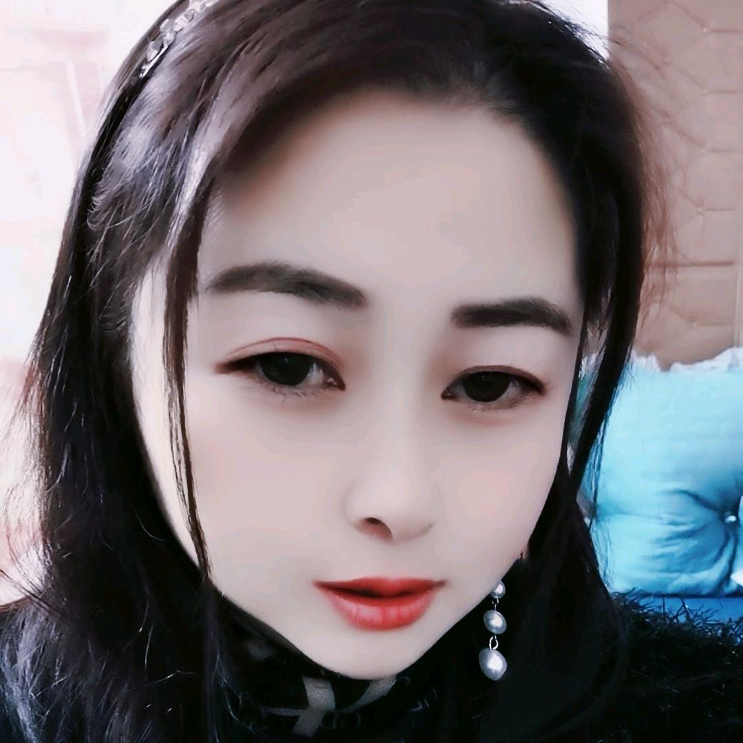 玲儿。