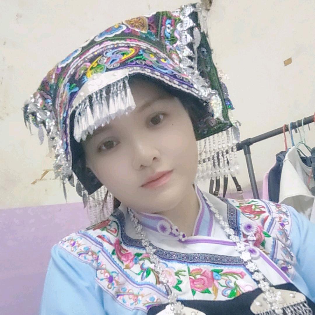 贵州布依妹
