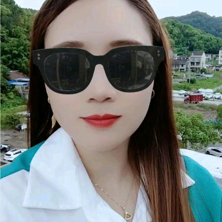 刘小丽