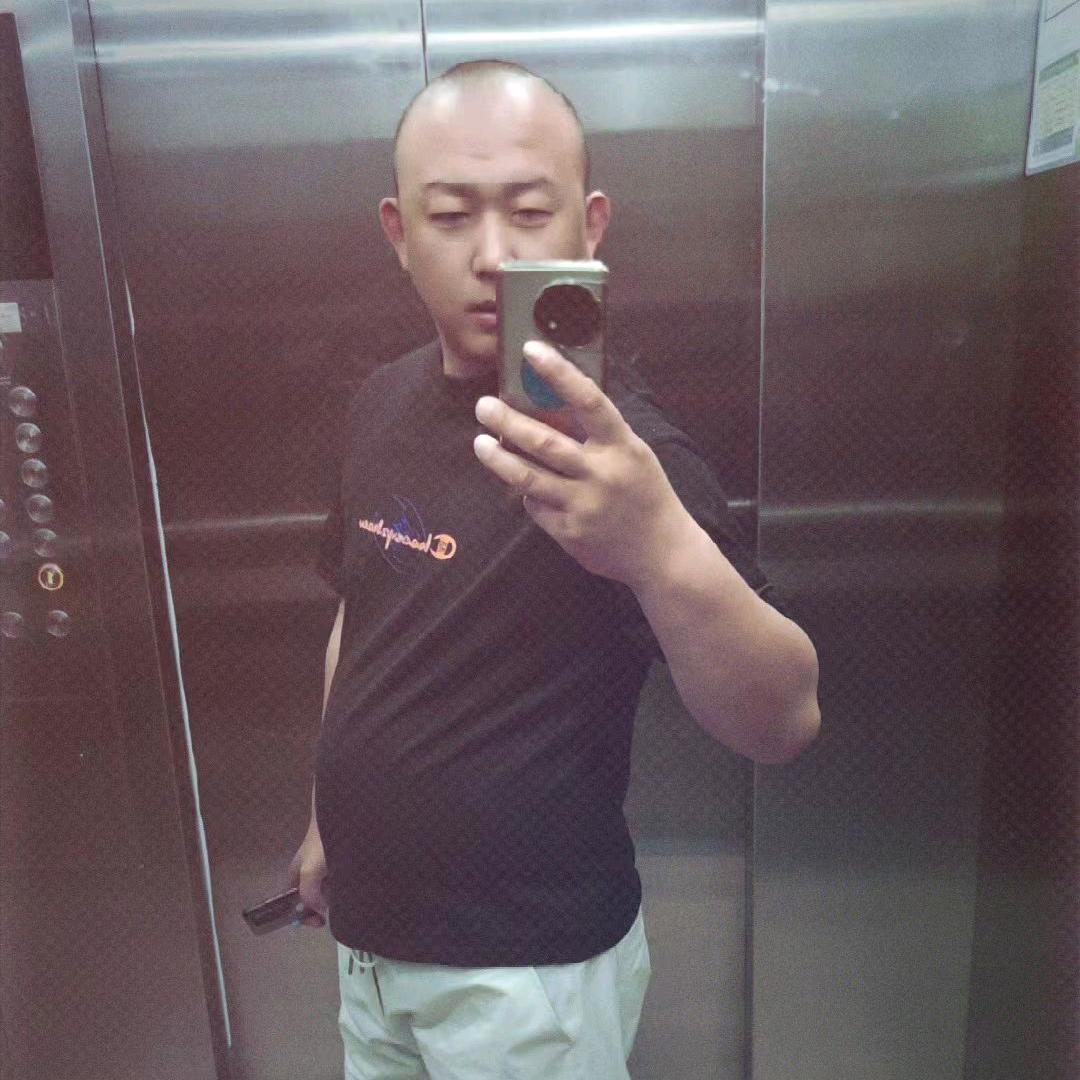 丶这位先生挺好