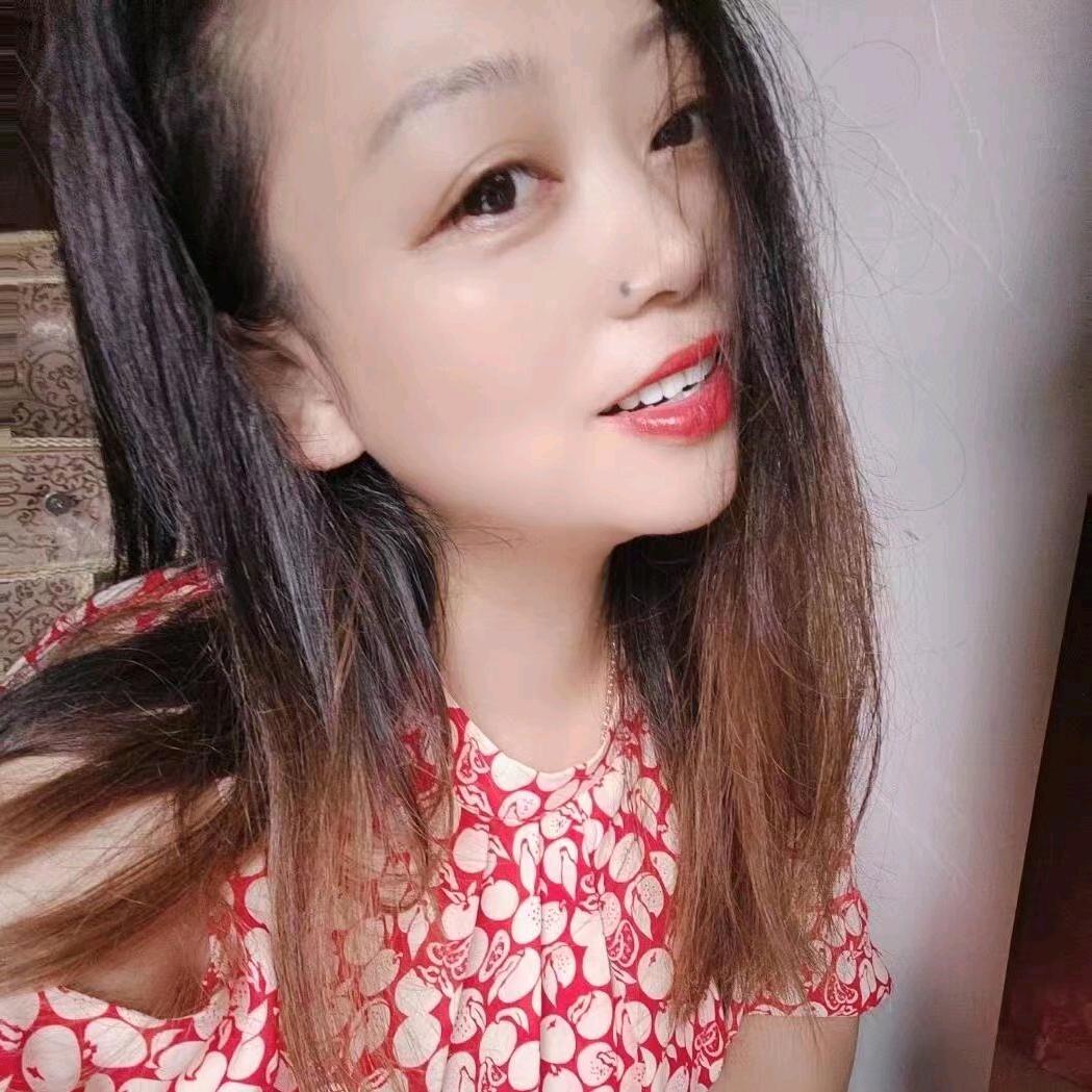 芳芳好冷