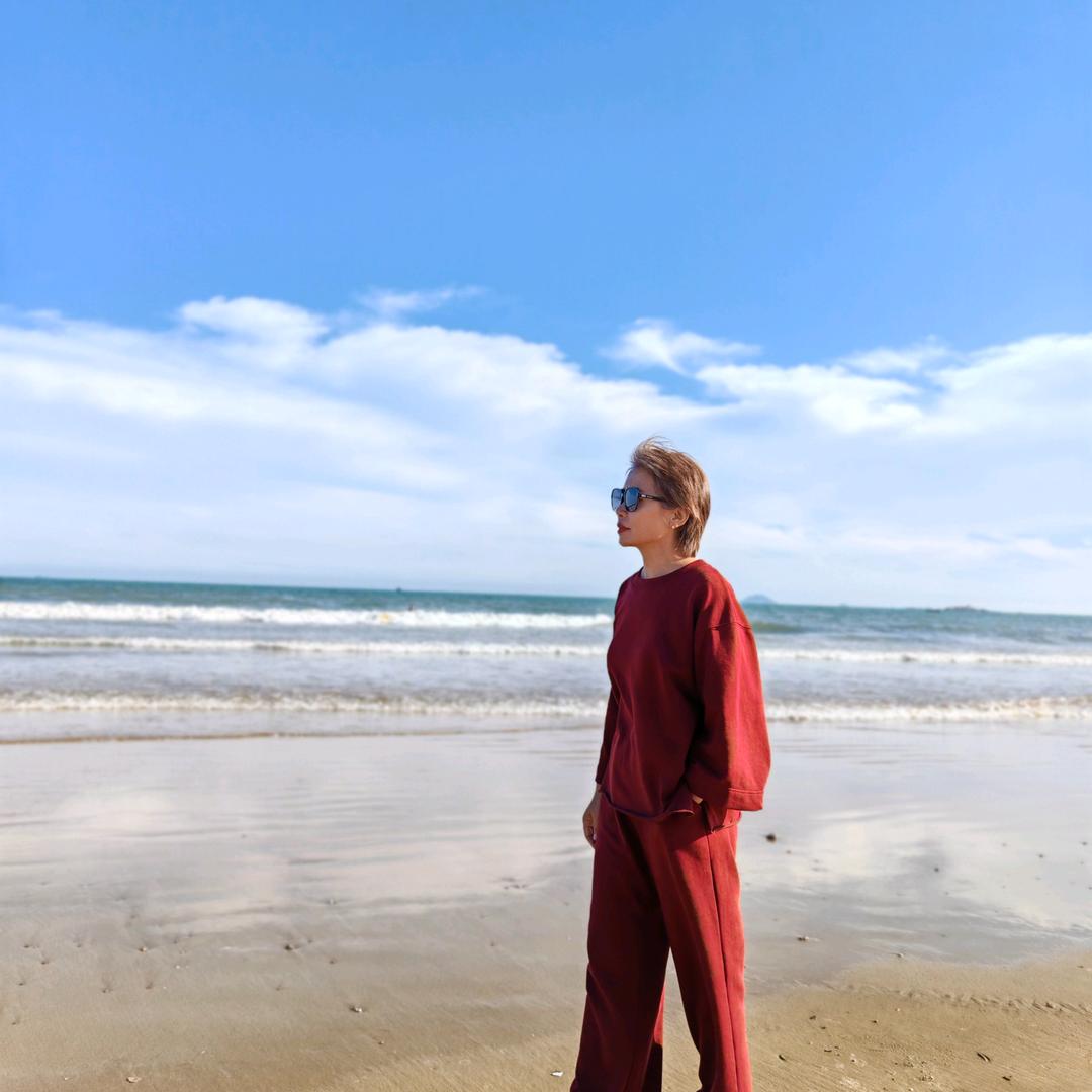 东营万像传媒霖姐