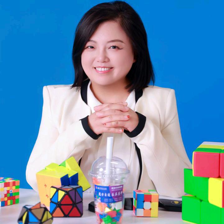 优贝童趣魔方阁