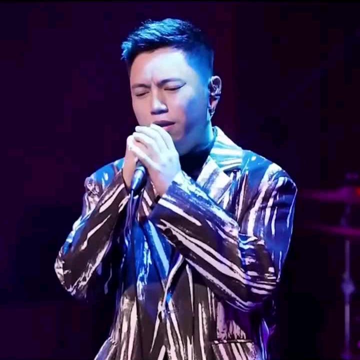 915露西（承蒙厚爱）