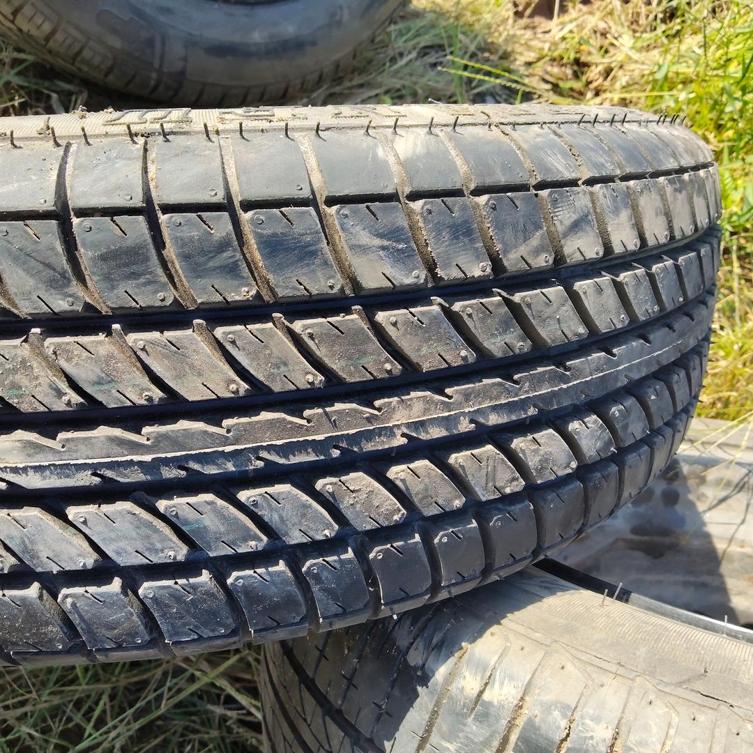 程泽二手轮胎批发