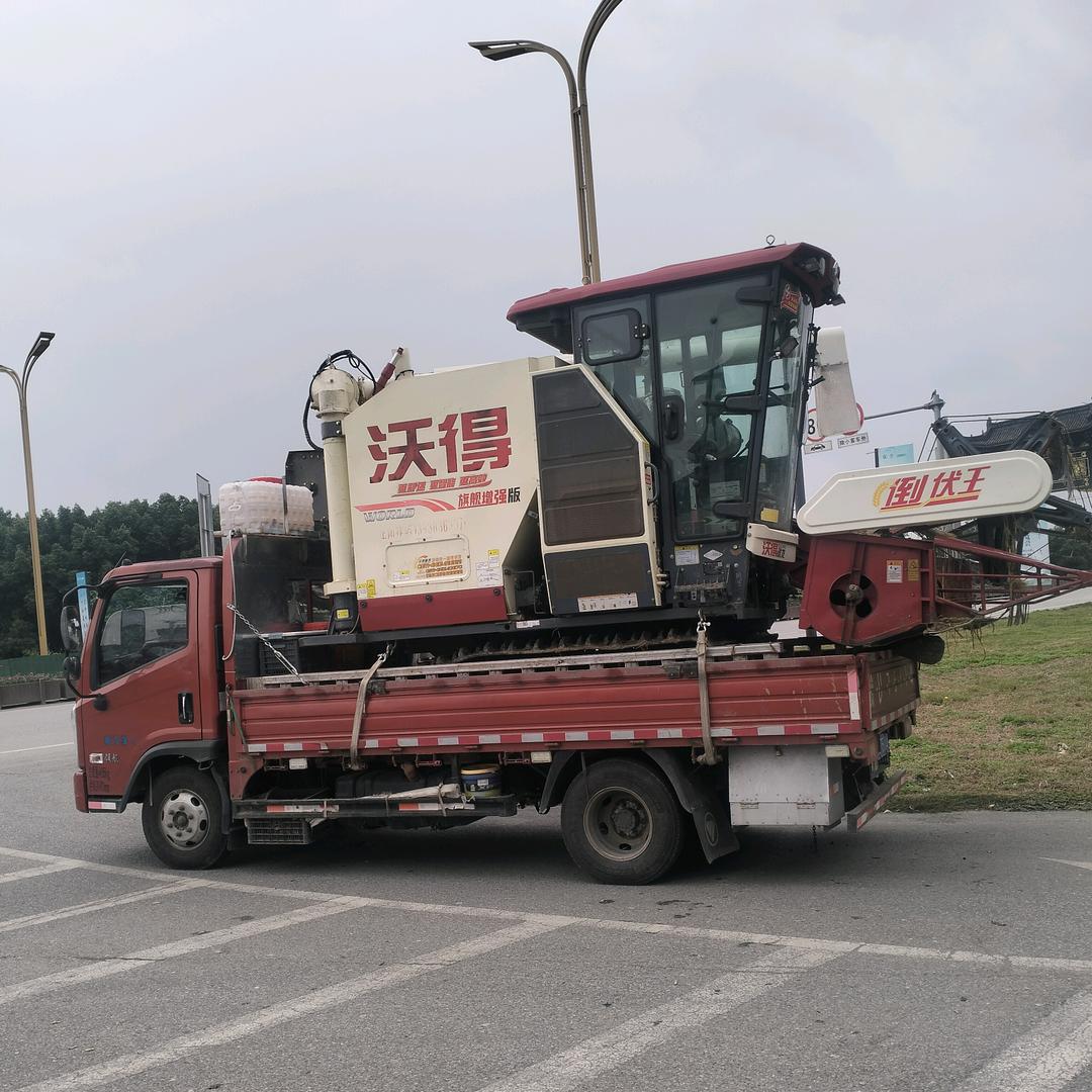 玩农机的《小杨》