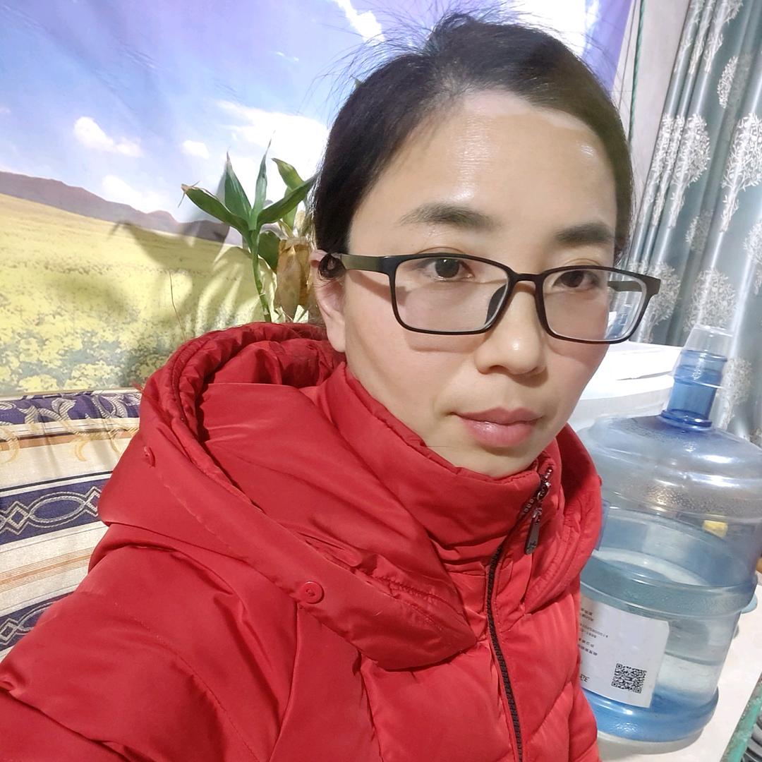 乔乔呀(晚10点20开播）