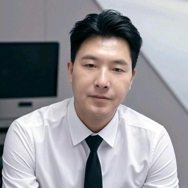 留德华