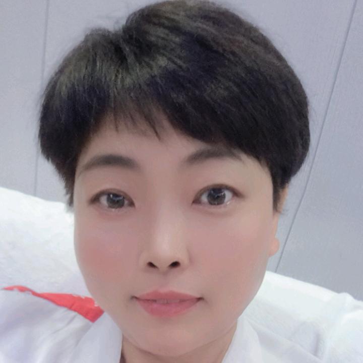 陈姐开心每一天。平安是福。