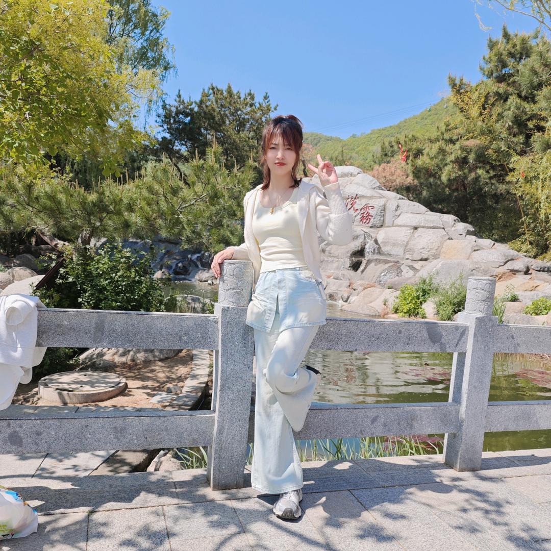 董强机床购销小青