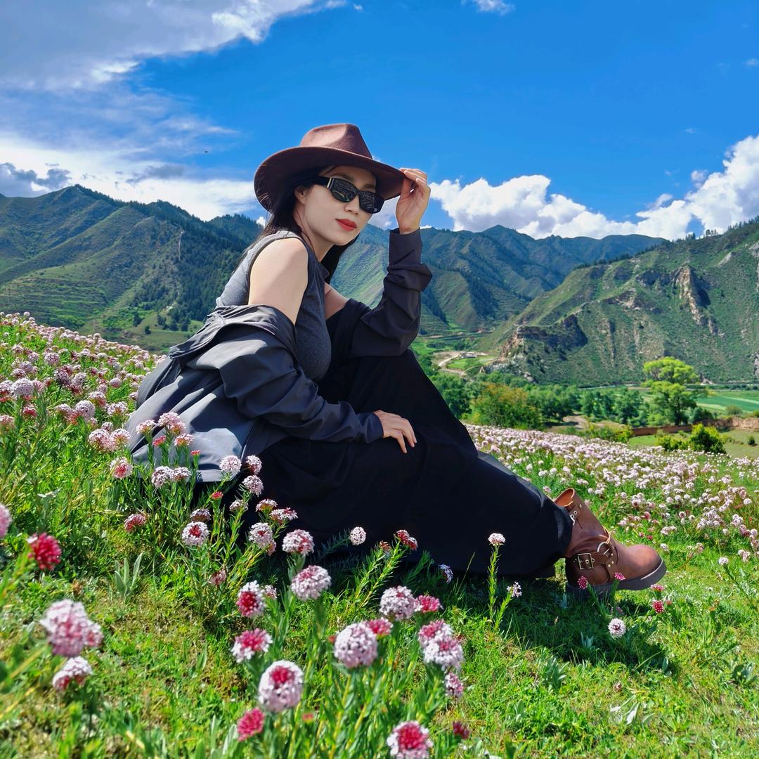 边🌸🌸