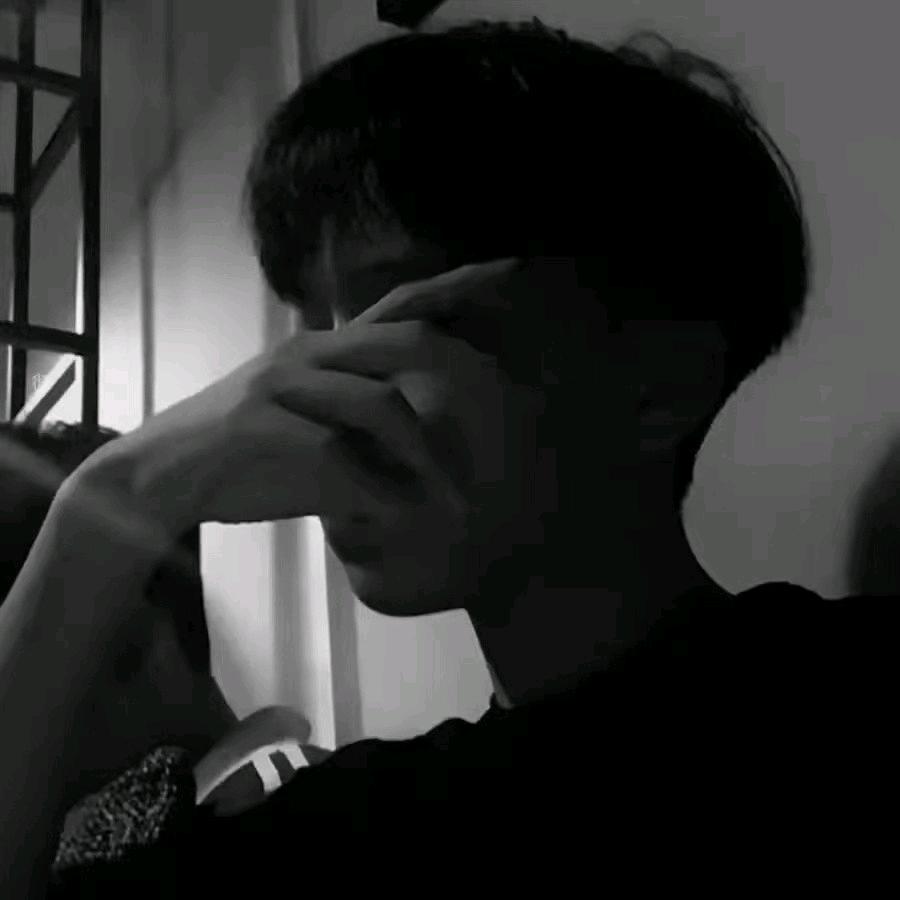 冷殇ε🖤