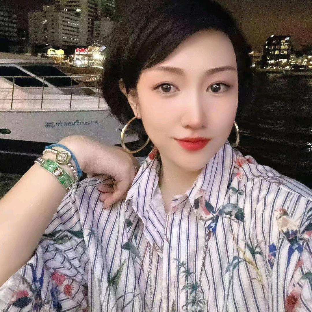 莫莉聆听