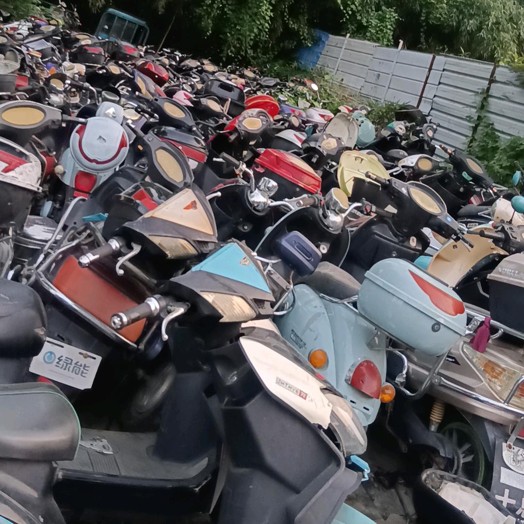 书香精品电动车出售