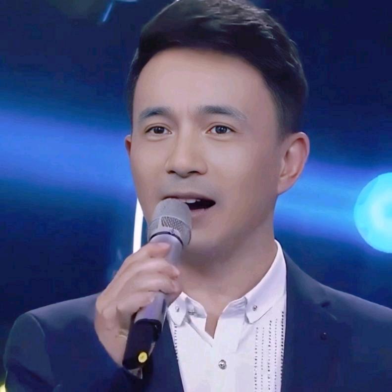 杰哥（乡味妈妈儿子）