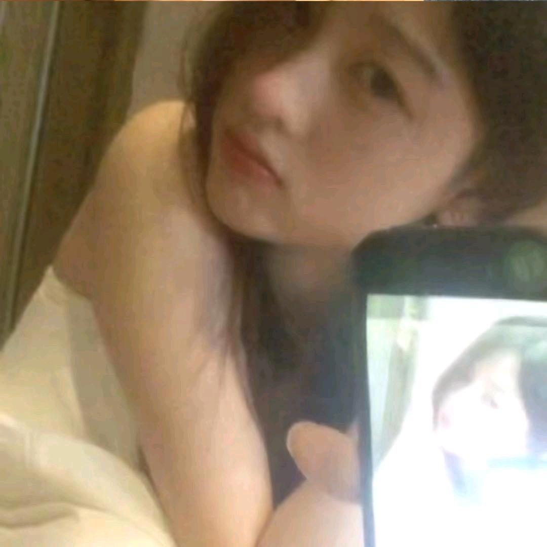 yy.
