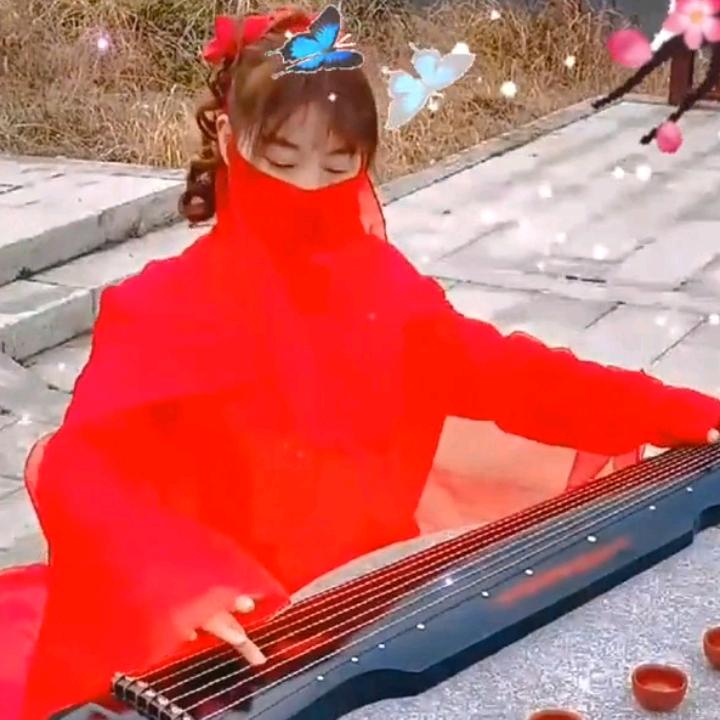 红衣姐