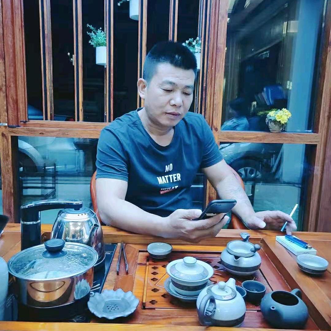 龙哥