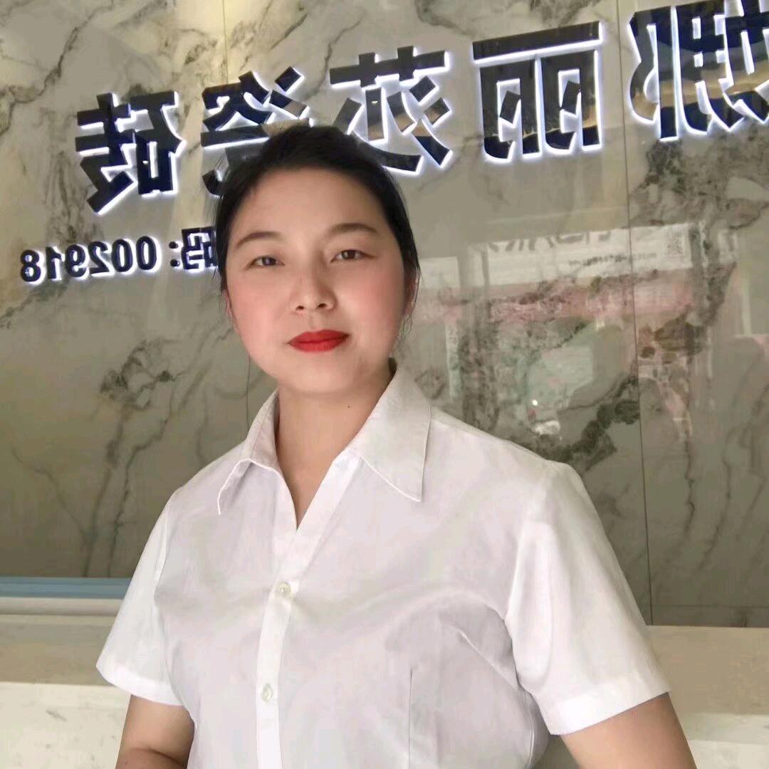 蒙娜丽莎瓷砖周粥