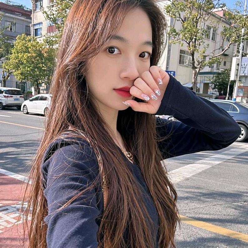 ღ᭄ꦿ 你我皆是过客এ⁵²º᭄