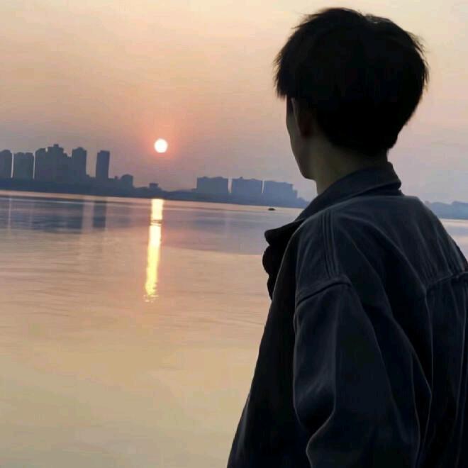 懒的理你