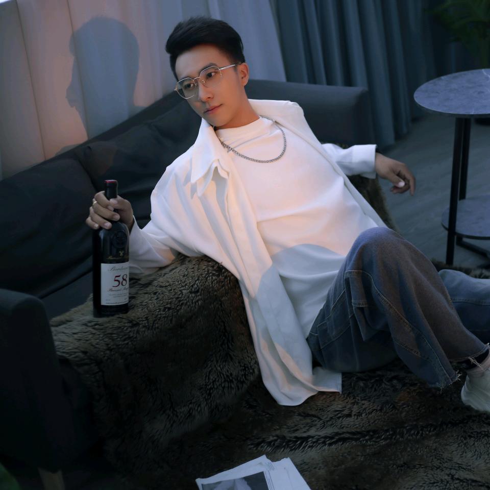姓左不姓王的力宏