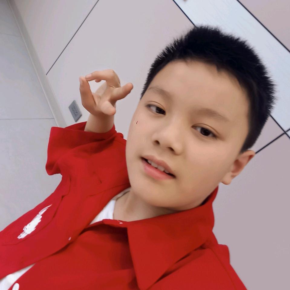 闵宏晨