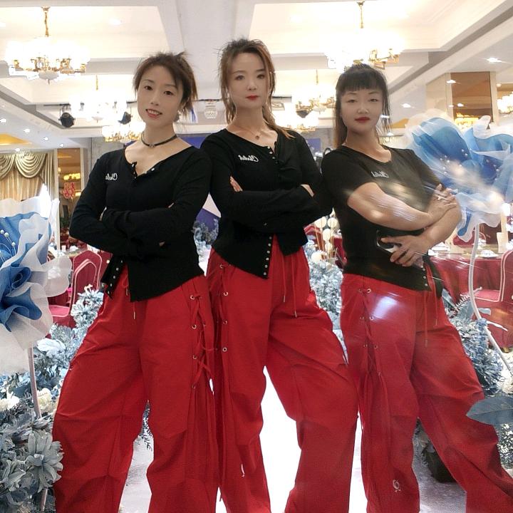 红娘子团，《牛牛》🍓