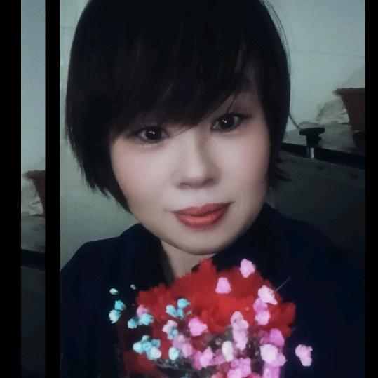 拒绝私聊。高兴看你就点点赞不愿看你就划过