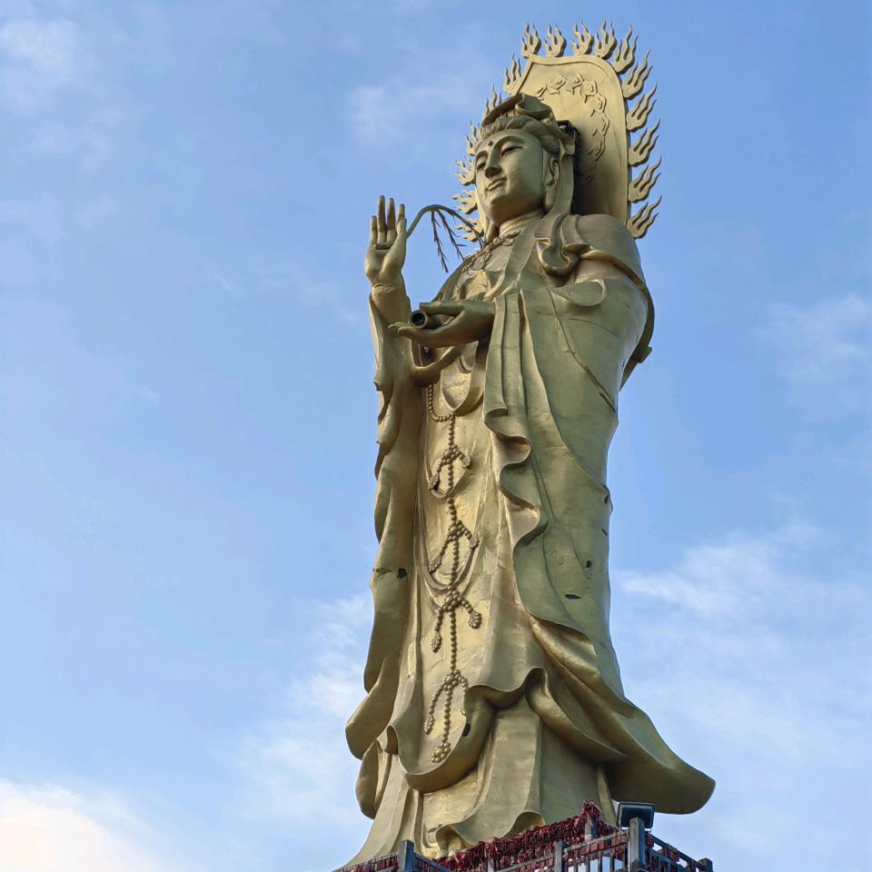 颜十三
