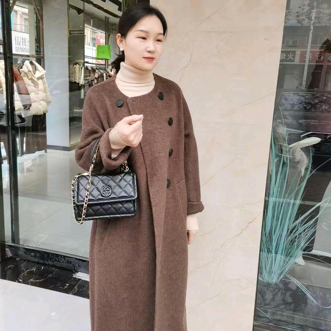 是娜娜啊！